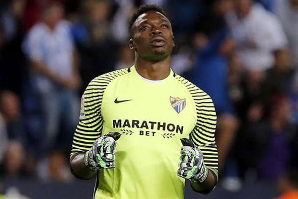 Carlos Kameni - phân tích về thủ môn da đen