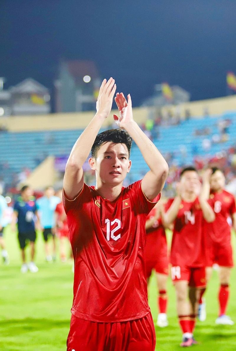 Phan Tuấn Tài trong trang phục thể thao