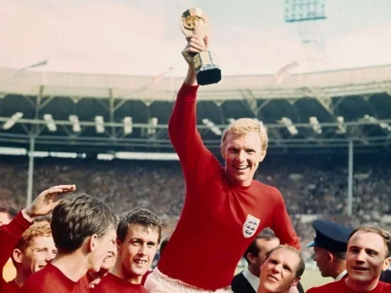 Bobby Moore, đội trưởng huyền thoại của đội tuyển Anh